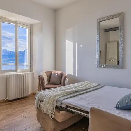 Apartman Stunning View *