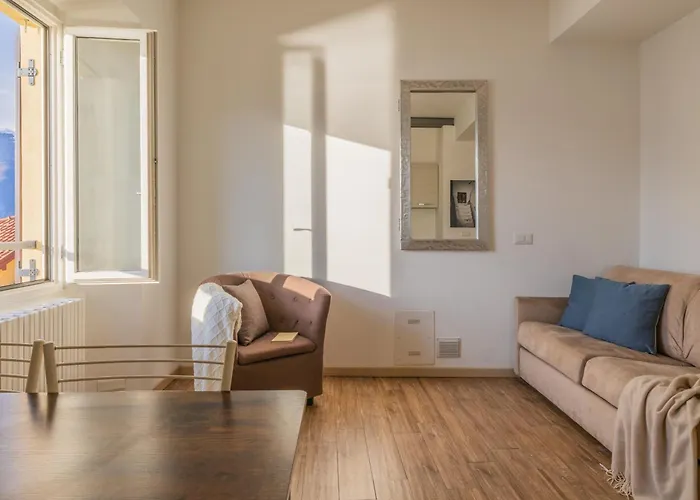 Stunning View Apartment *