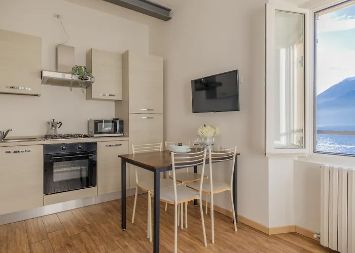 Stunning View Apartment *